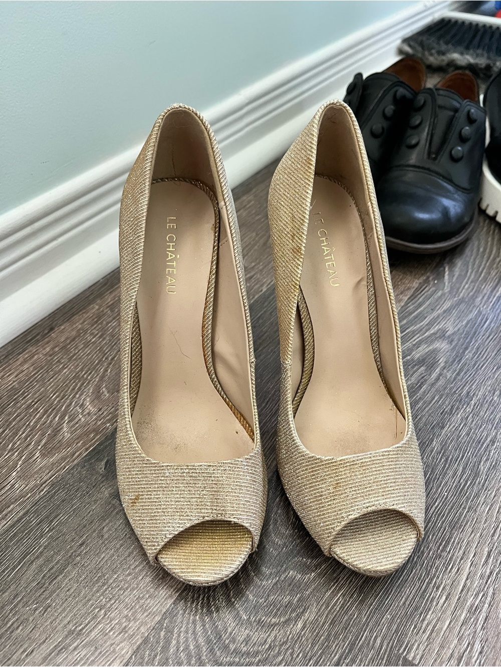 Le Chateau Metallic Gold Peep Toe Heels